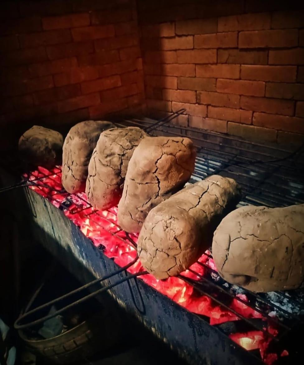 Puri Kahuripan Кедири Экстерьер фото